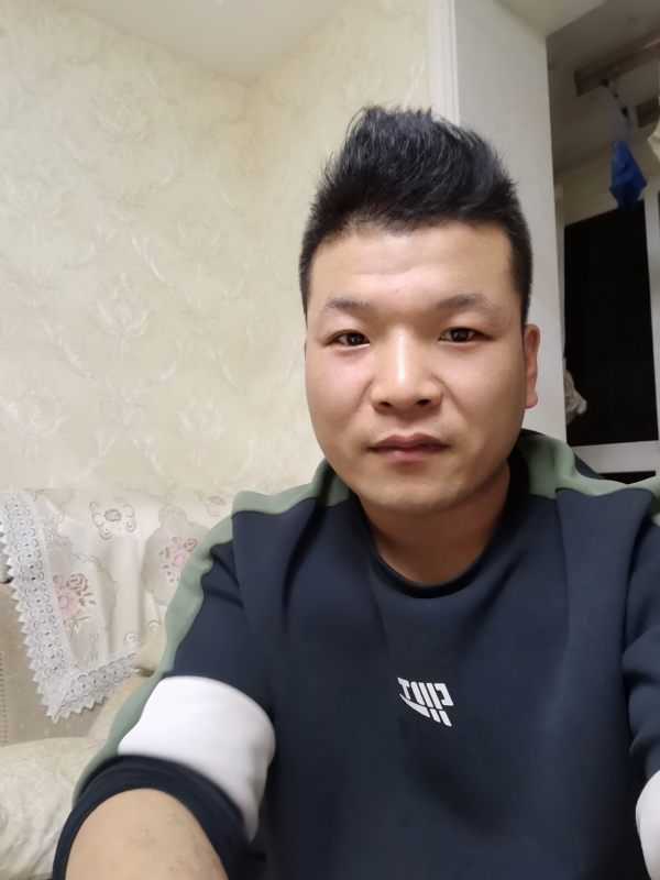 小猪猪的第一张照片--无锡相亲服务中心