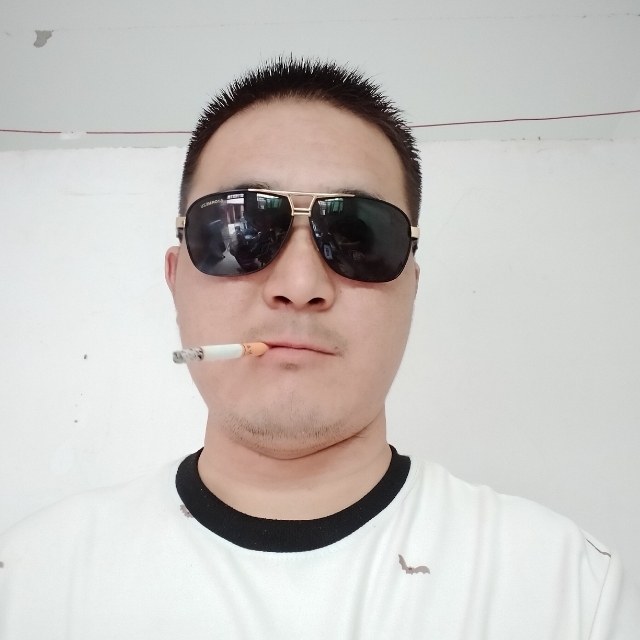 白伟伟的第一张照片--无锡相亲服务中心