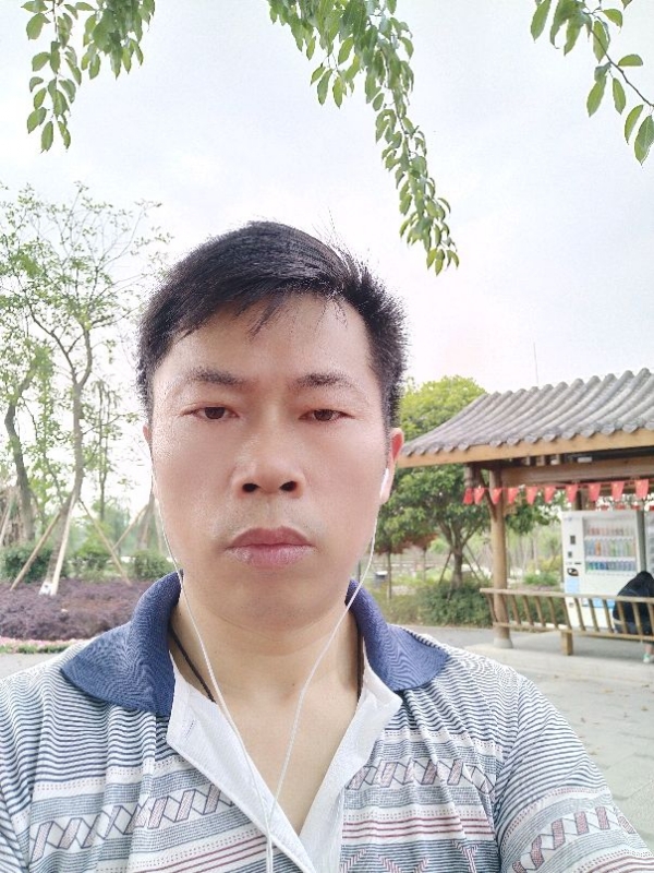 一个人的孤单的第一张照片--无锡相亲服务中心