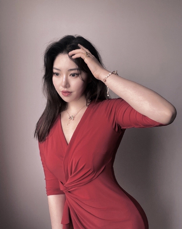 YANGYANG的第一张照片--无锡相亲服务中心