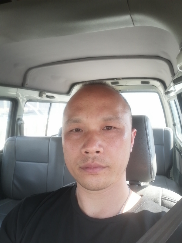 新旺丁的第一张照片--无锡相亲服务中心