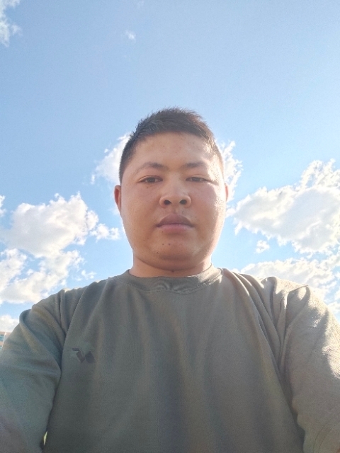 小马的第一张照片--无锡相亲服务中心