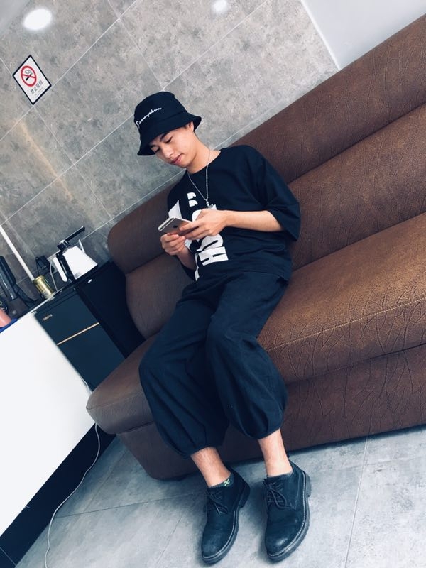 寻找的第三张照片--无锡相亲服务中心