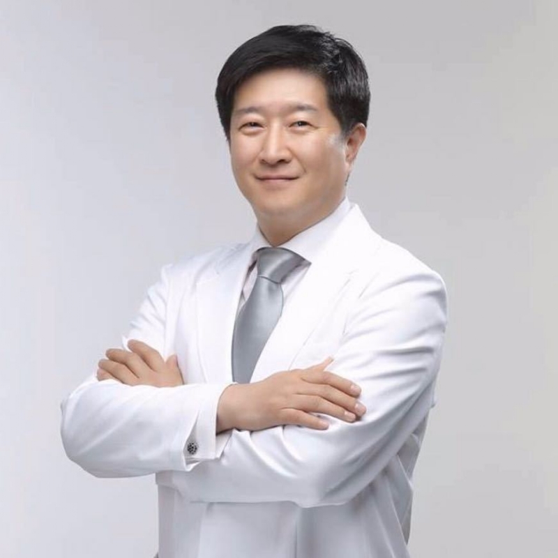 王伟的第四张照片--无锡相亲服务中心