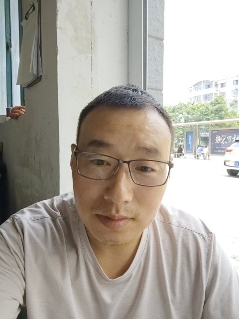 转身的距离的第一张照片--无锡相亲服务中心
