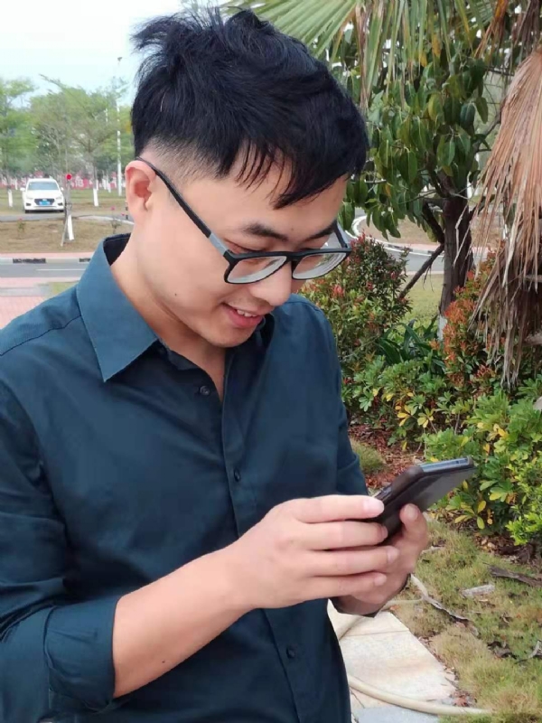 鼠王子的第一张照片--无锡相亲服务中心
