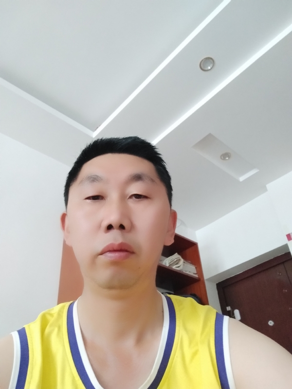 写尽半生纸上酸的第一张照片--无锡相亲服务中心