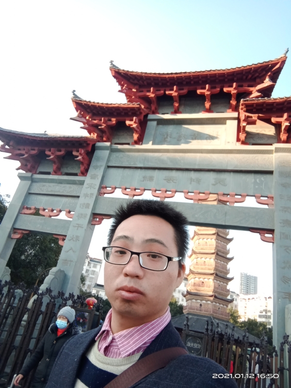 碧血丹心的第一张照片--无锡相亲服务中心