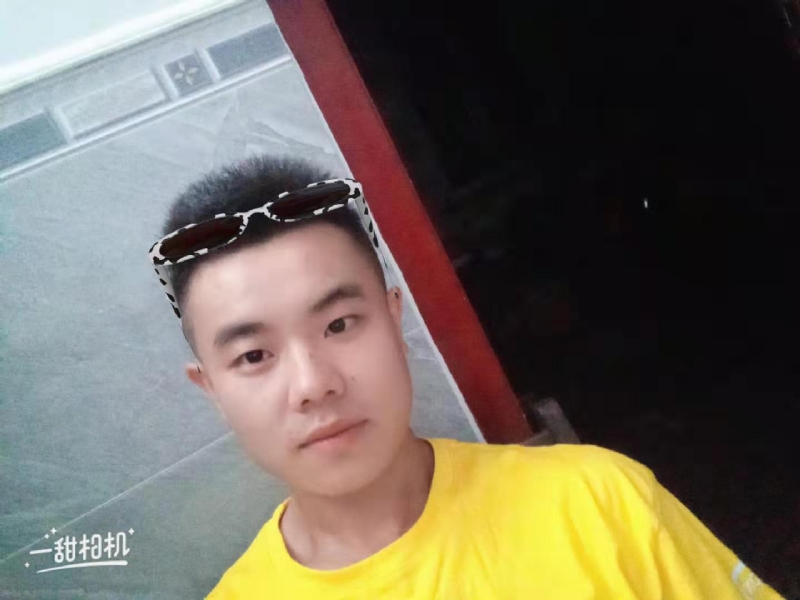建国90周年的学渣的第一张照片--无锡相亲服务中心