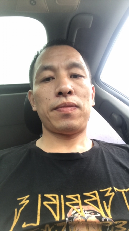 迷茫的第一张照片--无锡相亲服务中心