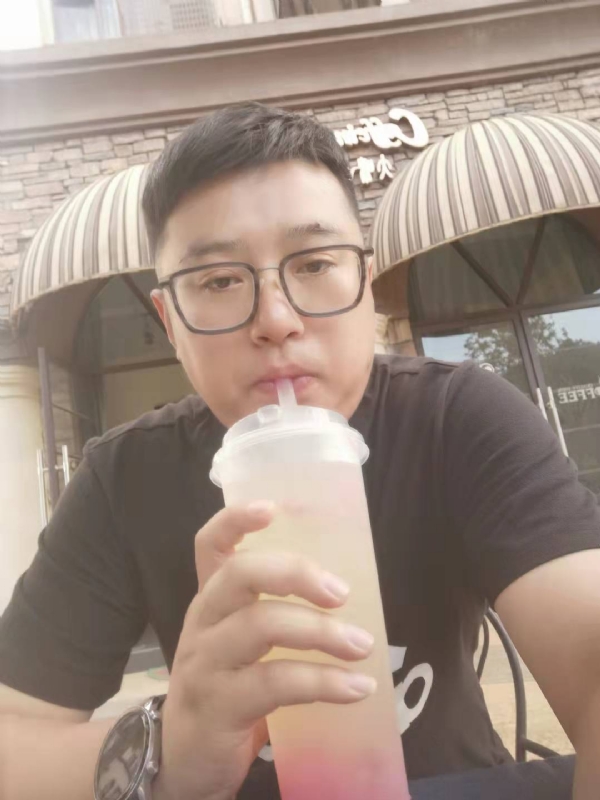 半旧情怀的第一张照片--无锡相亲服务中心