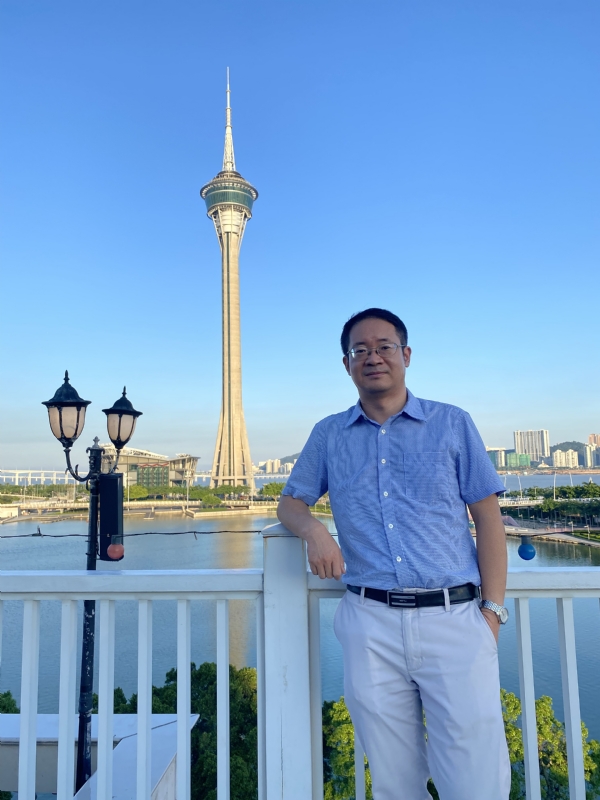 Yangyi的第三张照片--无锡相亲服务中心