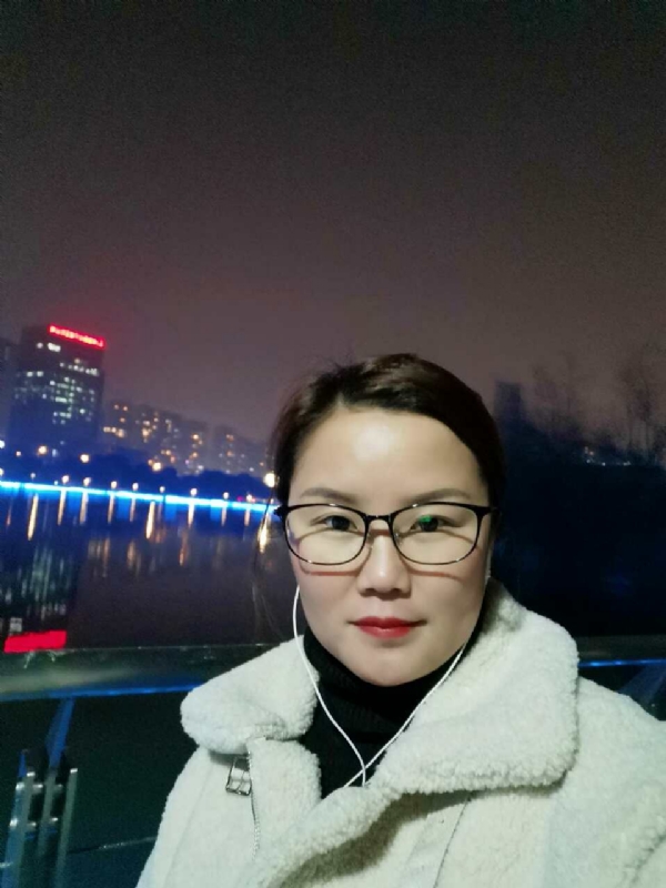小英的第一张照片--无锡相亲服务中心