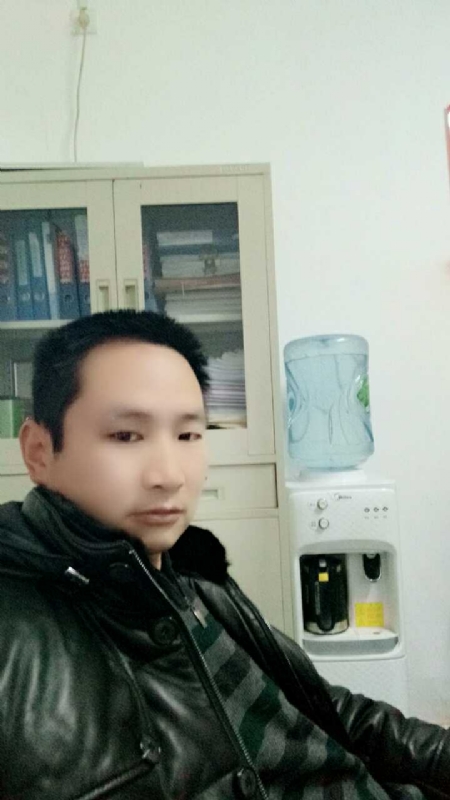 蓝色棒棒糖的第一张照片--无锡相亲服务中心