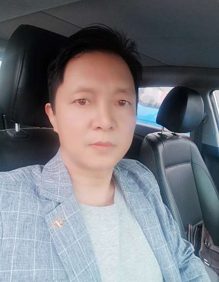 深蓝的第一张照片--无锡相亲服务中心