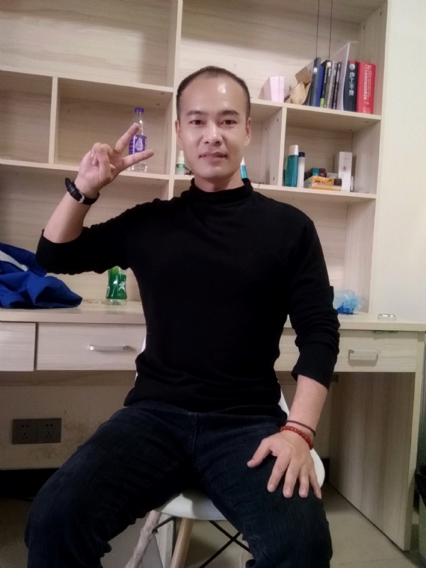 熊大与熊二的第一张照片--无锡相亲服务中心