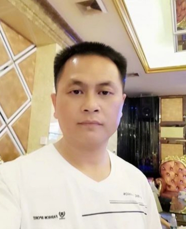 小梁的第一张照片--无锡相亲服务中心