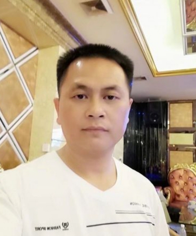 小梁的第二张照片--无锡相亲服务中心