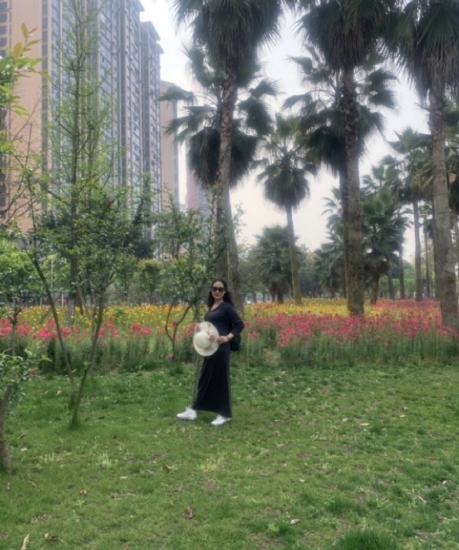 粉墨登场的第一张照片--无锡相亲服务中心