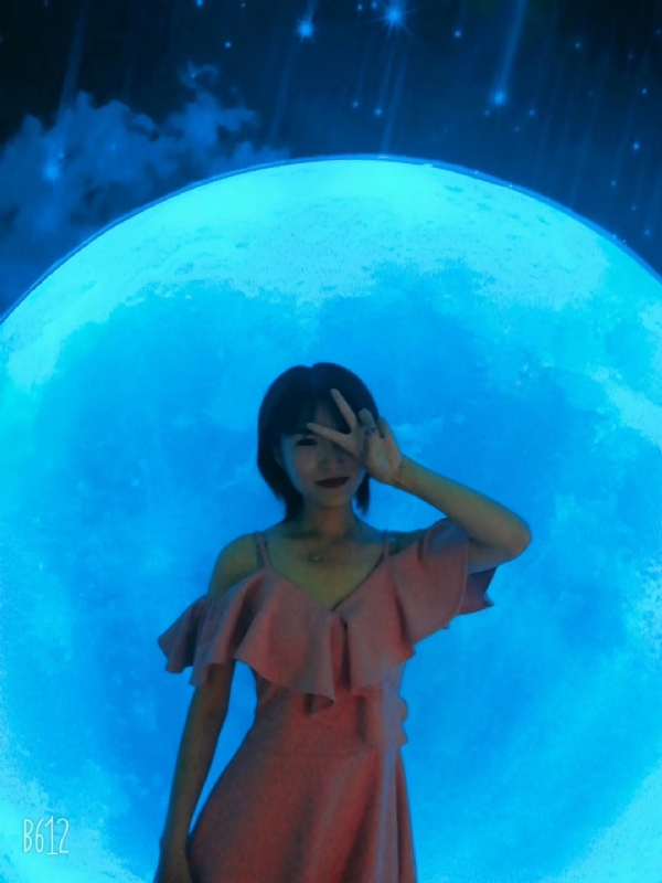 Smile的第一张照片--无锡相亲服务中心