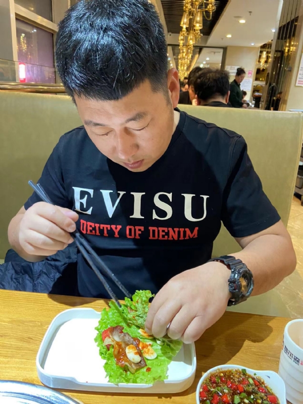 砒霜的第一张照片--无锡相亲服务中心