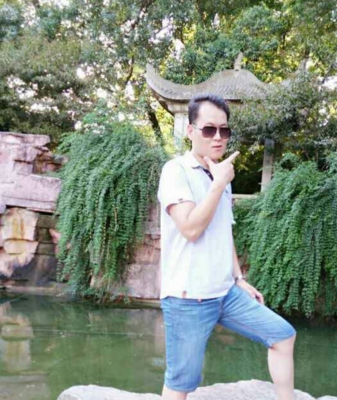 随缘的第一张照片--无锡相亲服务中心