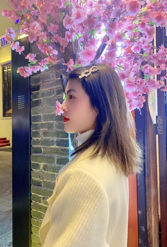 大眼妹的第一张照片--无锡相亲服务中心