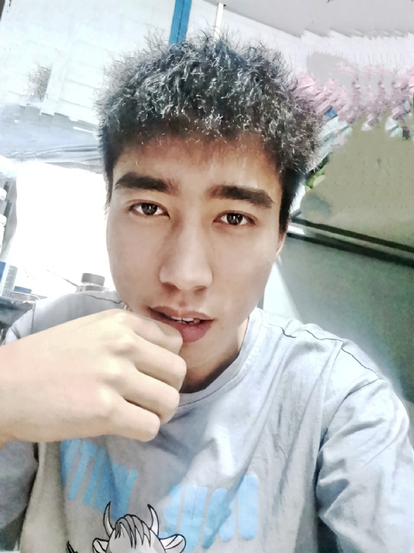 未来可期的第一张照片--无锡相亲服务中心