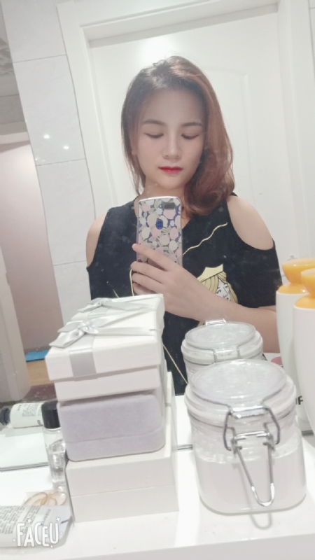 刘莲酥的第四张照片--无锡相亲服务中心