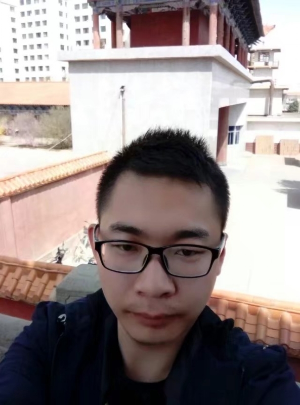 龙在天的第一张照片--无锡相亲服务中心