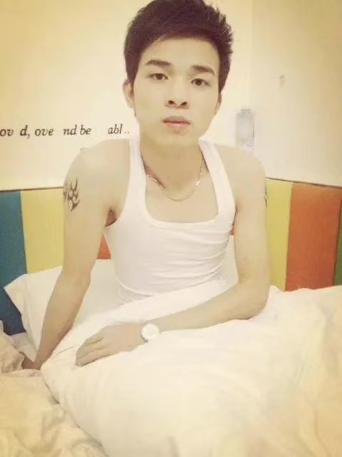 风雨同舟的第一张照片--无锡相亲服务中心