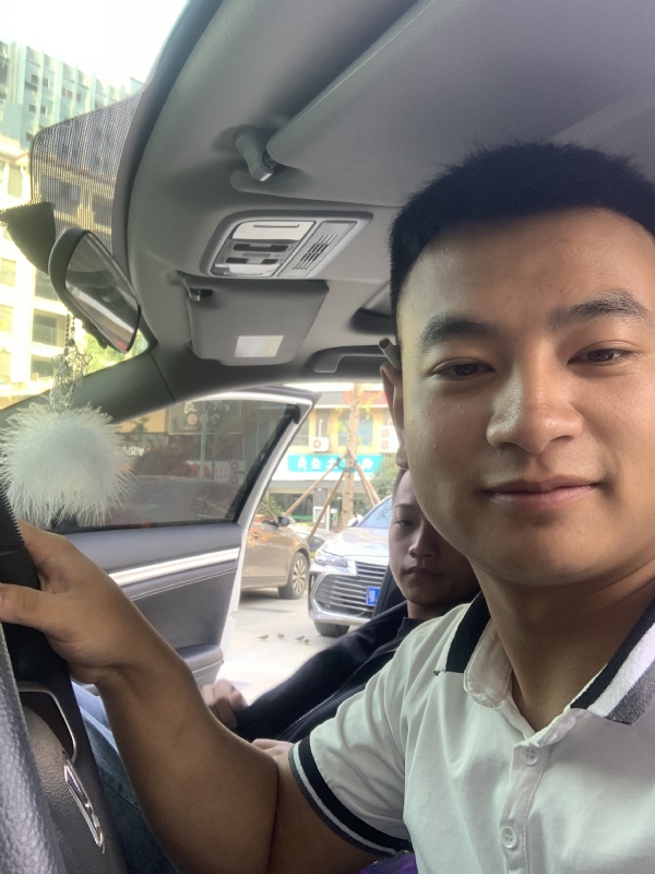 古有风琴的第三张照片--无锡相亲服务中心