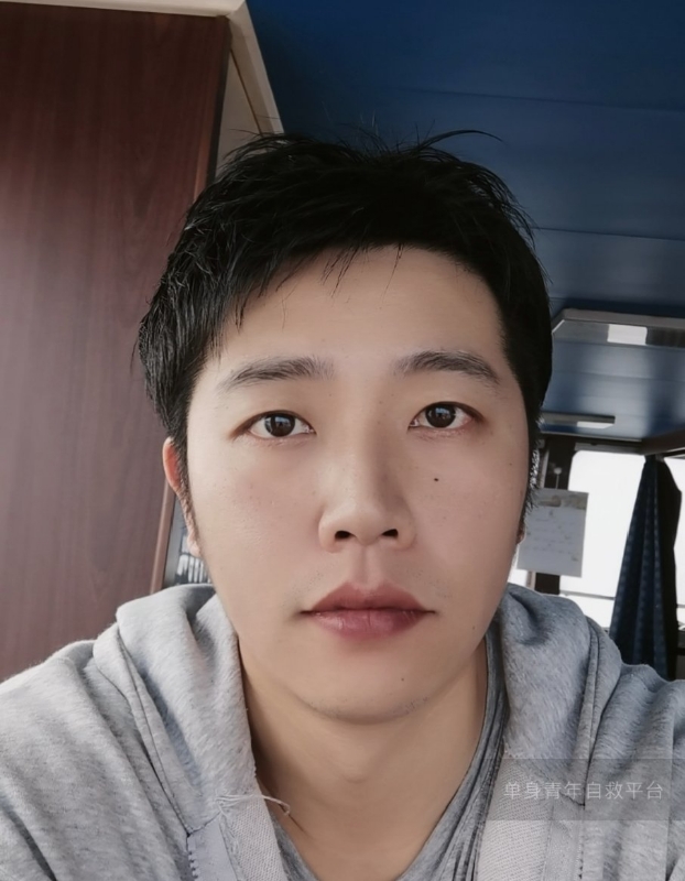 不太帅的男人的第一张照片--无锡相亲服务中心