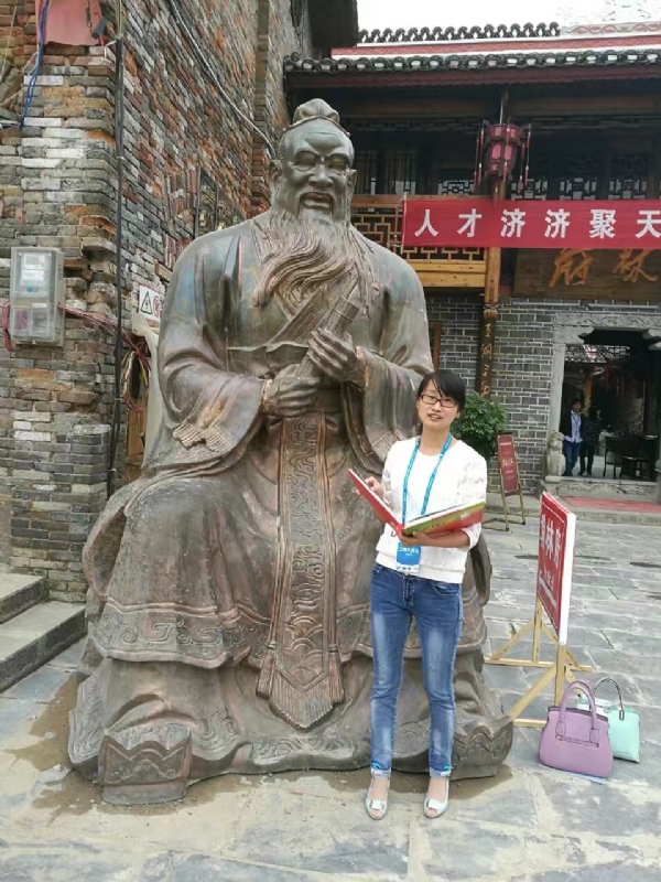 过眼云烟的第四张照片--无锡相亲服务中心