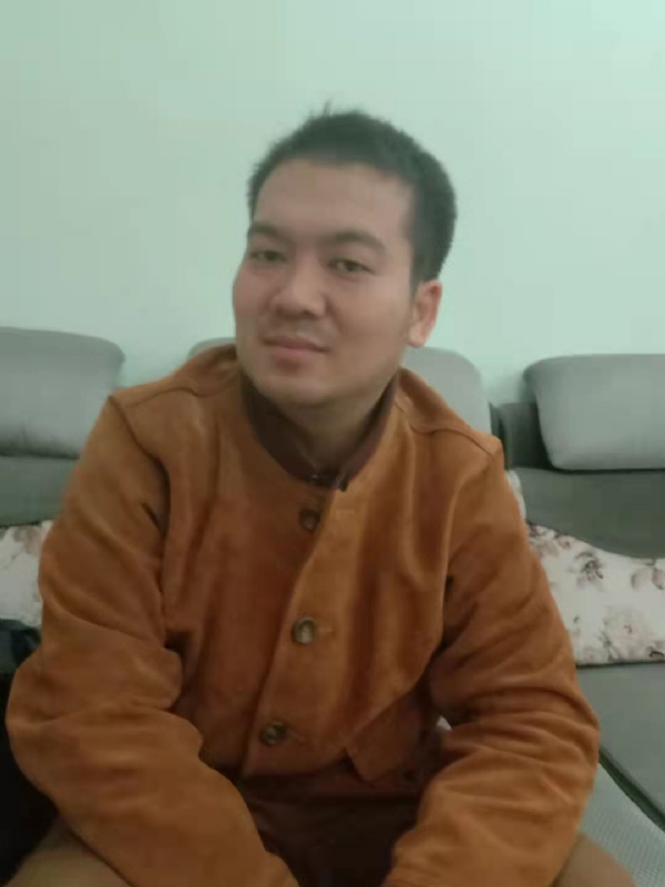 艺民的第一张照片--无锡相亲服务中心