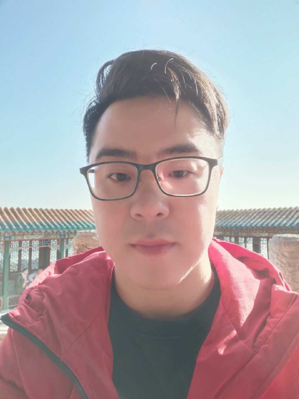 不爱吃竹子的小熊的第一张照片--无锡相亲服务中心