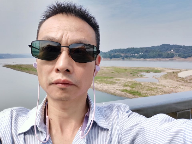 猪哥哥的第一张照片--无锡相亲服务中心