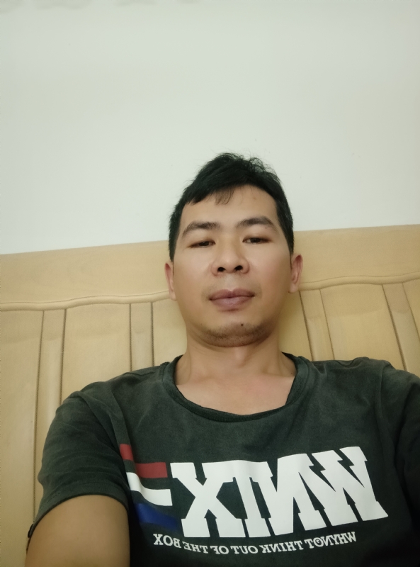 小伙子的第四张照片--无锡相亲服务中心
