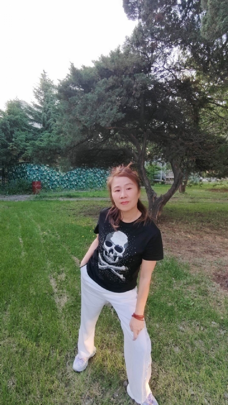晚霞的第二张照片--无锡相亲服务中心