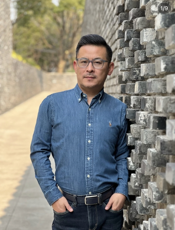 岁月不饶人的第一张照片--无锡相亲服务中心