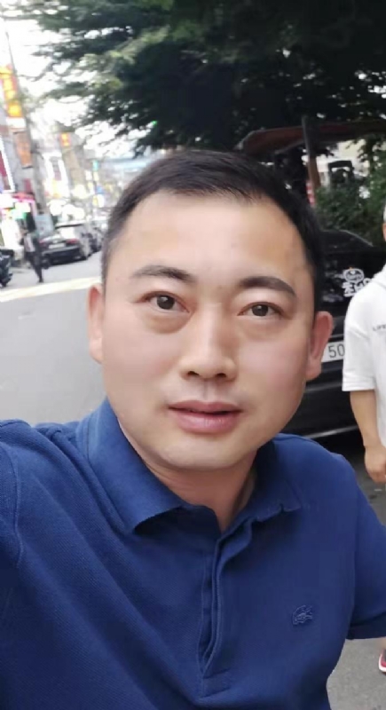 李龙的第一张照片--无锡相亲服务中心