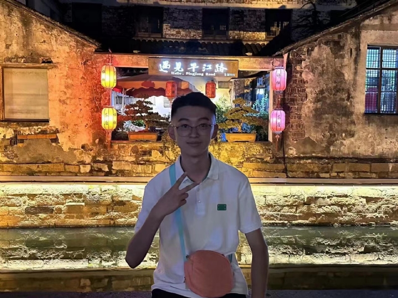 李四的第一张照片--无锡相亲服务中心