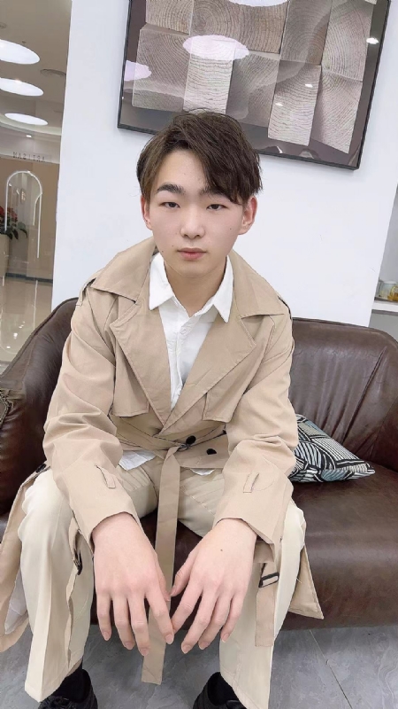 啊哲的第一张照片--无锡相亲服务中心