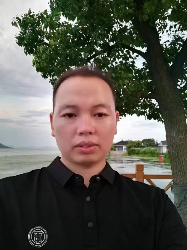 一起说晚安的第一张照片--无锡相亲服务中心
