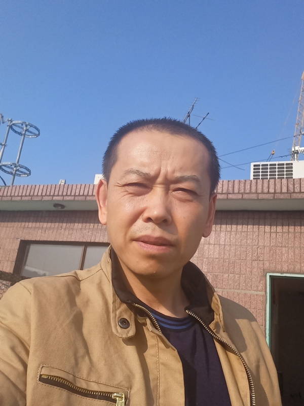 红尘逐浪的第一张照片--无锡相亲服务中心