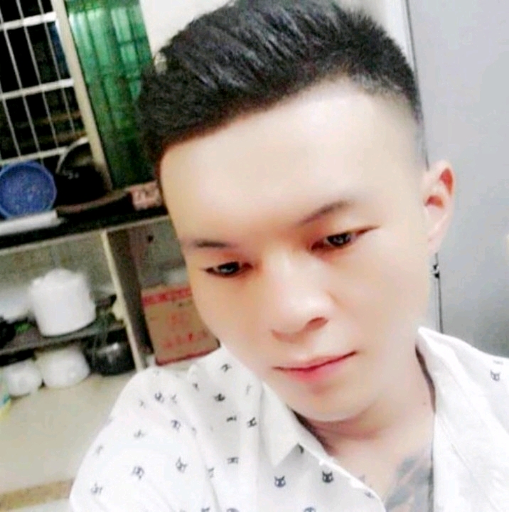 子龙的第一张照片--无锡相亲服务中心