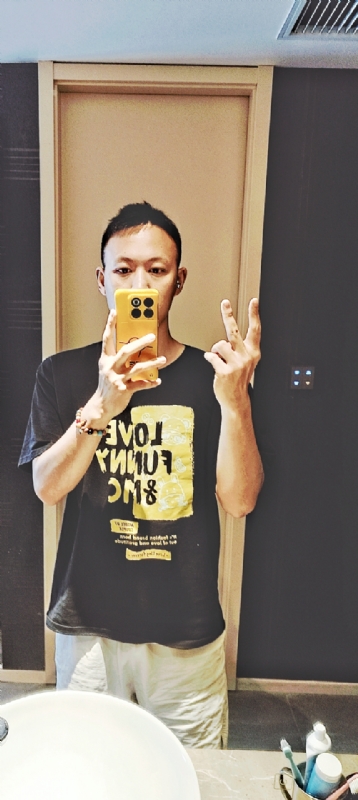 涵涵在的第一张照片--无锡相亲服务中心