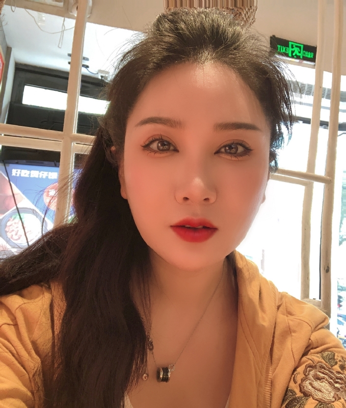 琳达的第二张照片--无锡相亲服务中心