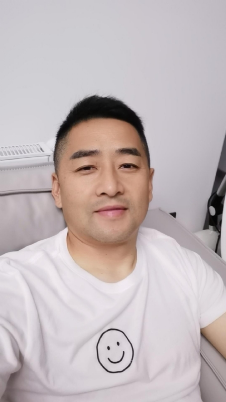 向阳而生的第一张照片--无锡相亲服务中心