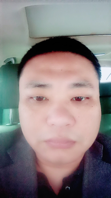 向日葵的第一张照片--无锡相亲服务中心